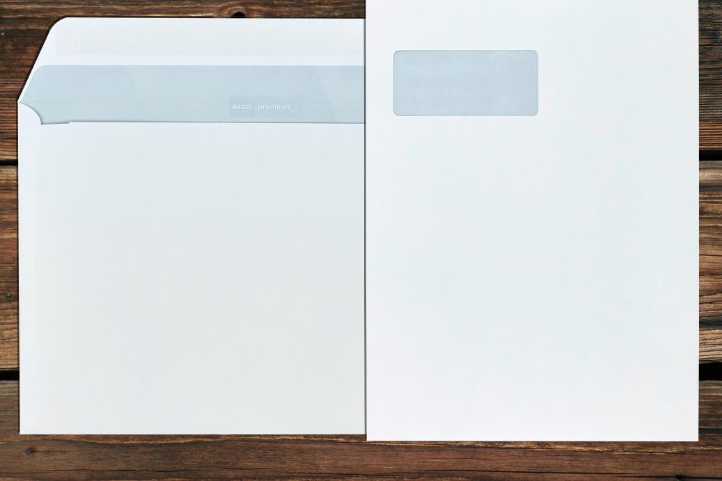 Kuvertierhüllen mit Fenster C4 229x324 mm Nassklebend Hochweiß 120 g/qm